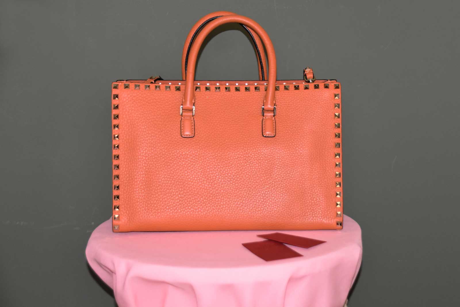 VALENTINO ORANGE ROCKSTUD SHOPPING BAG