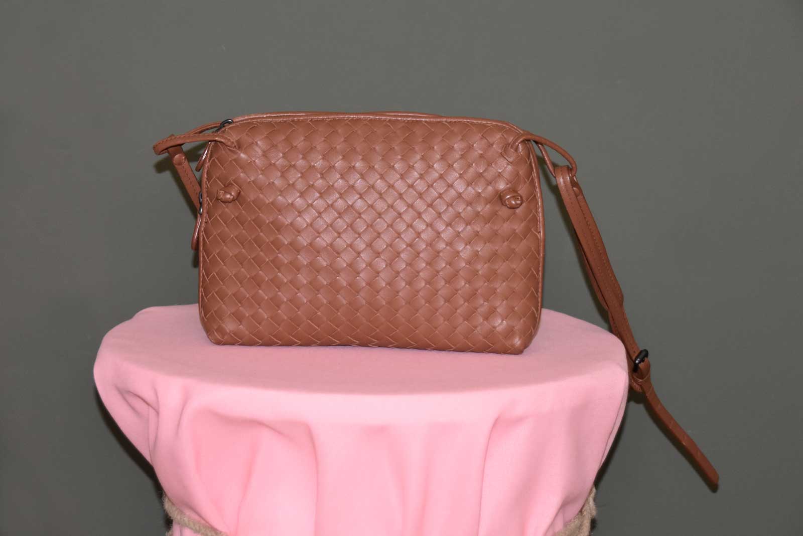 BOTTEGA VENETA INTRECCIATO NODINI CROSSBODY BAG