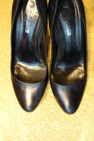 Black Pointed Leather Pumps