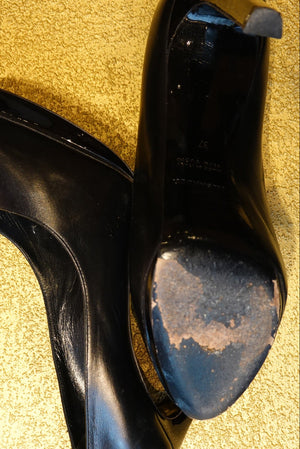 Black Pointed Leather Pumps