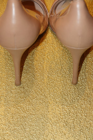 Gianvito Rossi nude pumps - heel detail