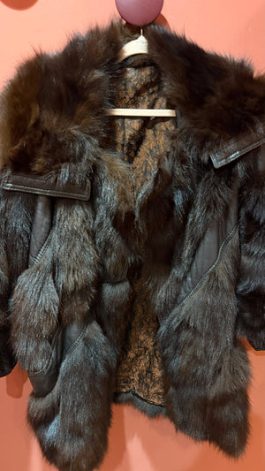 Vintage fox fur leather coat — collar and leather detail