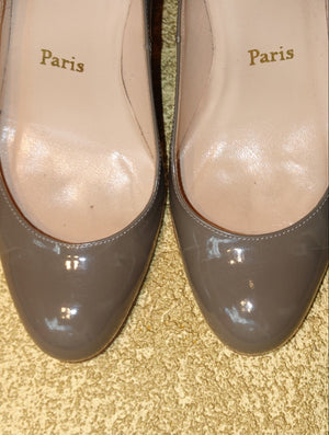 Grey Patent Pointed Pumps