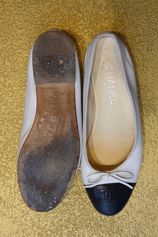White Black Cap Toe Ballet Flats