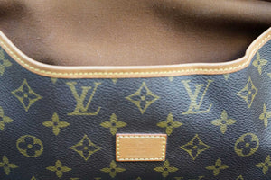 LOUIS VUITTON SAUMUR BAG