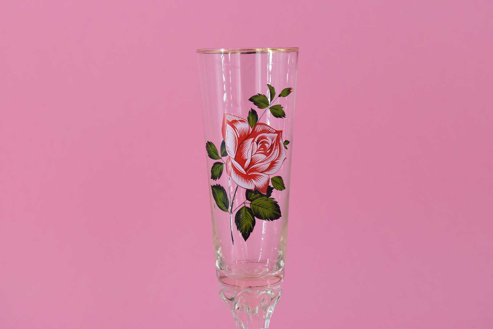 CRYSTAL GLASSES FLORAL MOTIF