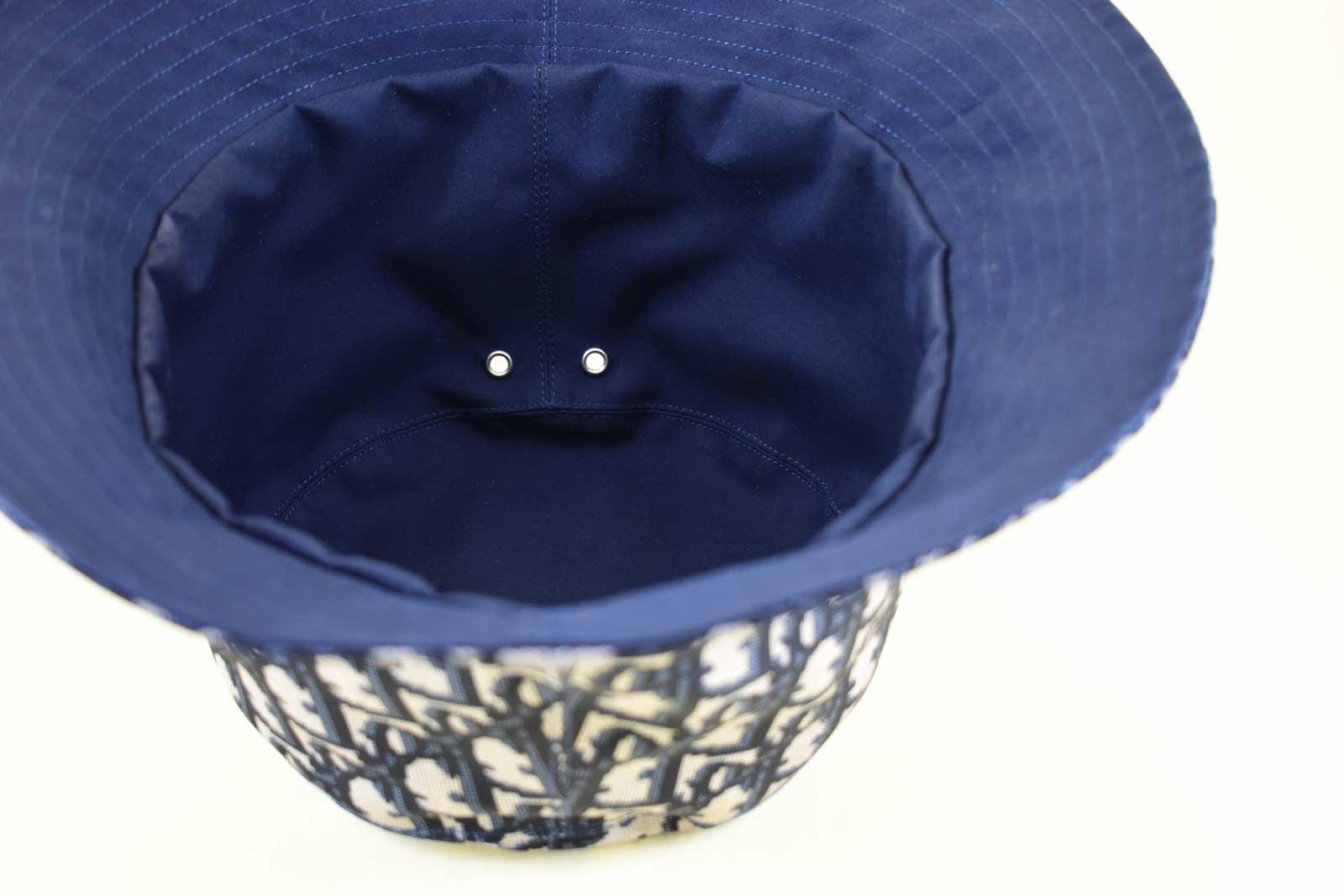 DIOR REVERSIBLE BUCKET HAT